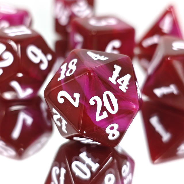 Board Game Font - مجموعة من 7 قطع من النرد