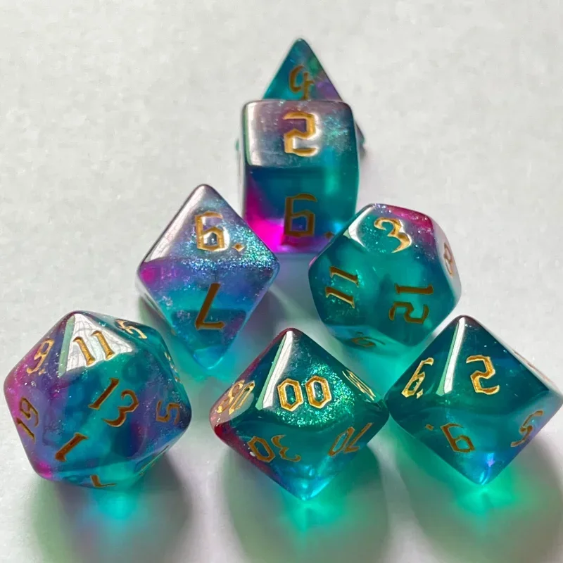 7 قطعة من النرد متعدد السطوح ا - مراجعة Board Game Font وسعره