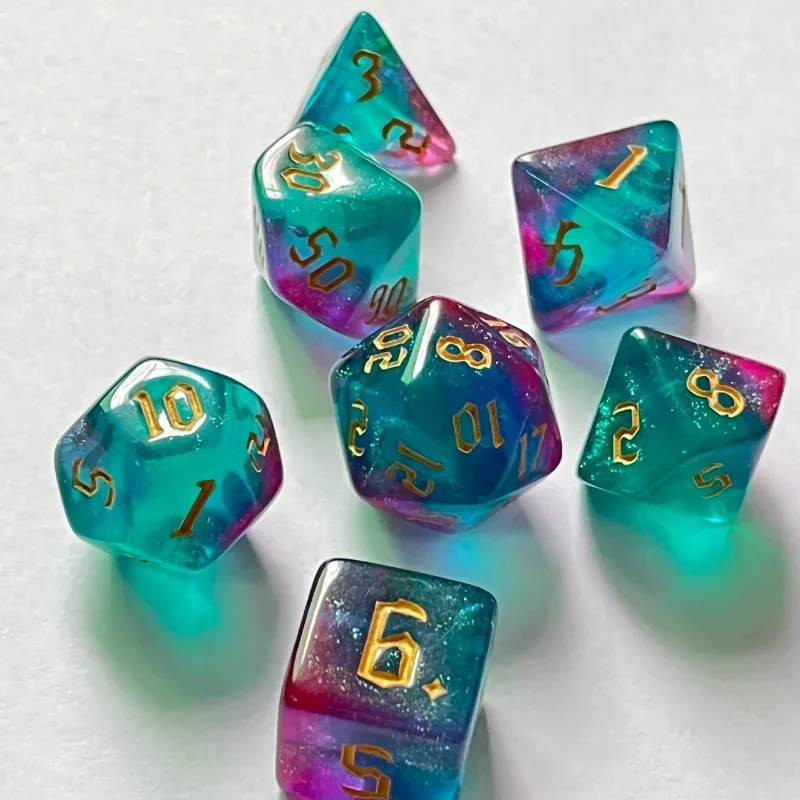 7 قطعة من النرد متعدد السطوح ا - مراجعة Board Game Font وسعره
