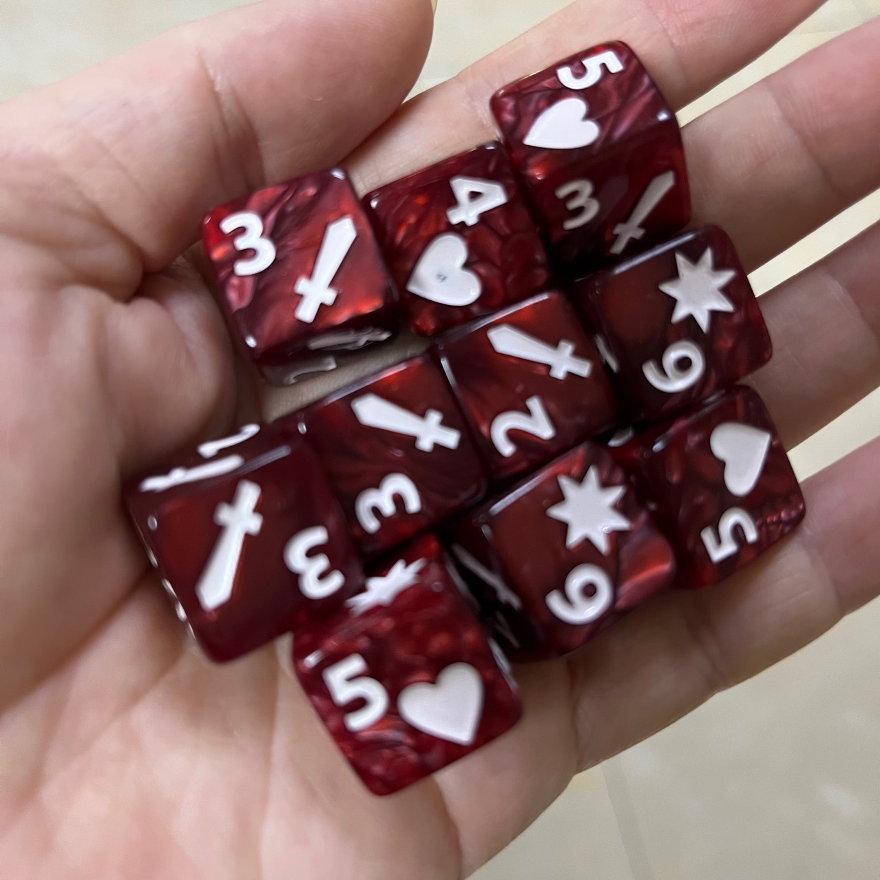 10 قطعة مجموعة جديدة 16 مللي م - مراجعة Board Game Land وسعره
